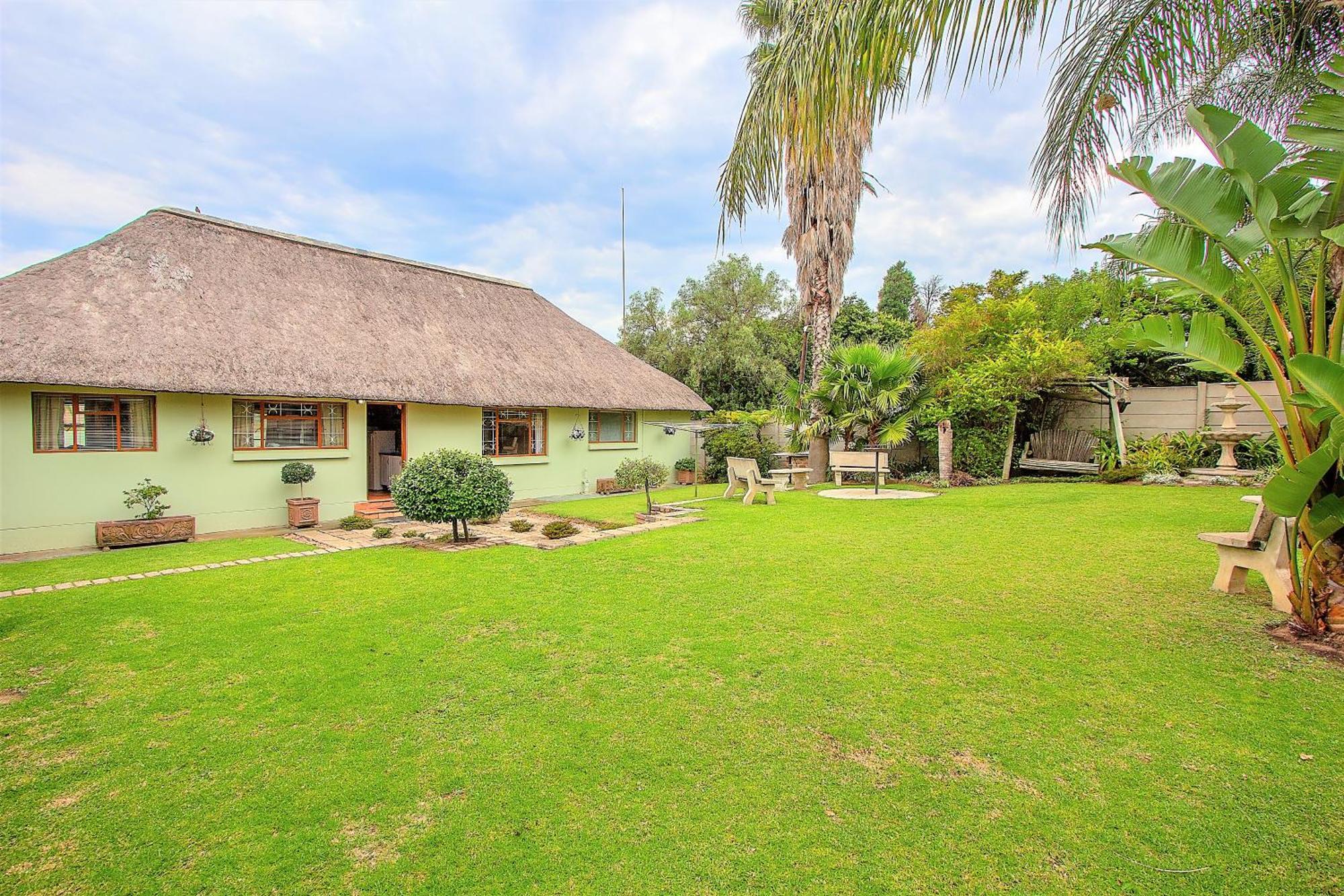 Ndalo Guest House, バドプラース エクステリア 写真